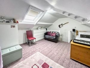 Photo 23- click for photo gallery